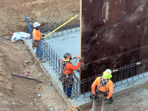 Forming Pump Intake structure walls for concrete